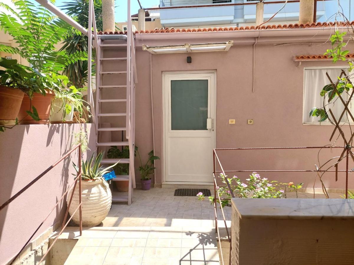 S For Studio - Detached, Close To City Center Chania  Bagian luar foto
